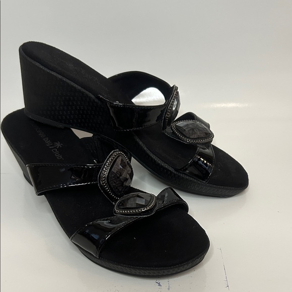 Montego Bay Club Shoes - Montego Bay Club Glossy Black Sandals with Jewel Detail
